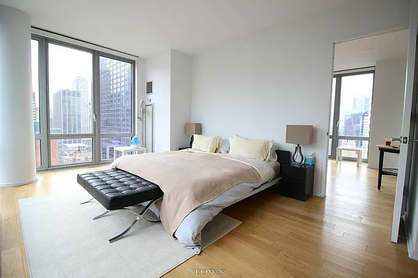 Rented by Town Residential | media 11