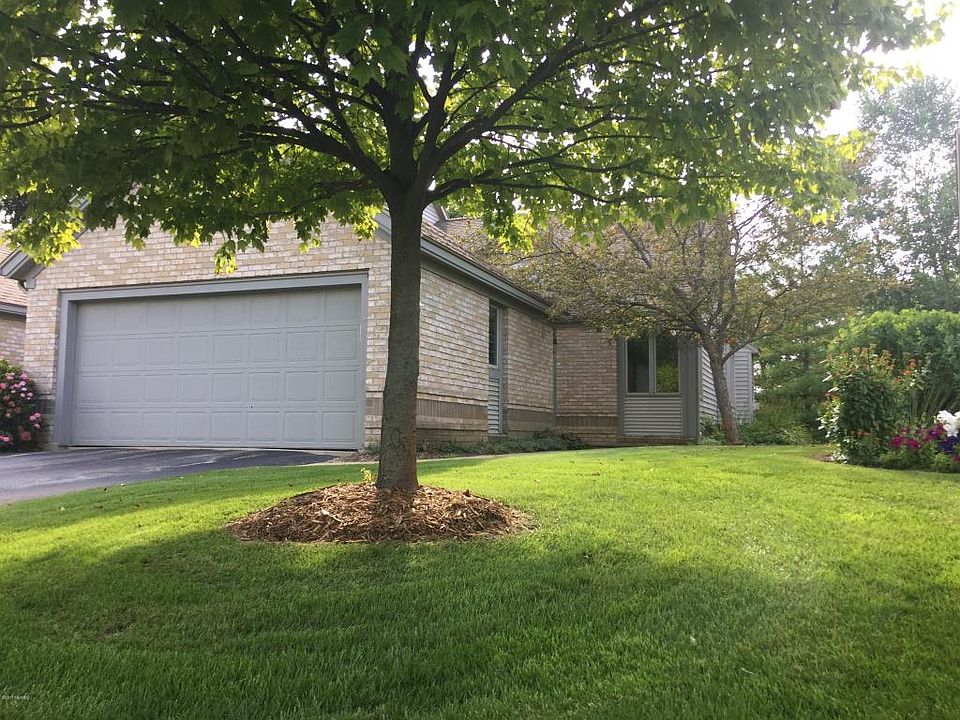 1st image of 2475 Highridge Ln SE #11
