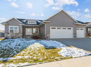 1453 Settlers Dr, Marion, IA