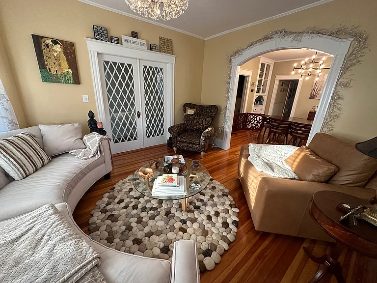 40 Winthrop St #1 — Photo 6