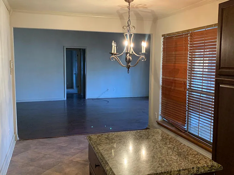 1031 Woodshire Cir — Photo 18