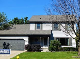705 E Coady Dr, Minooka, IL 60447