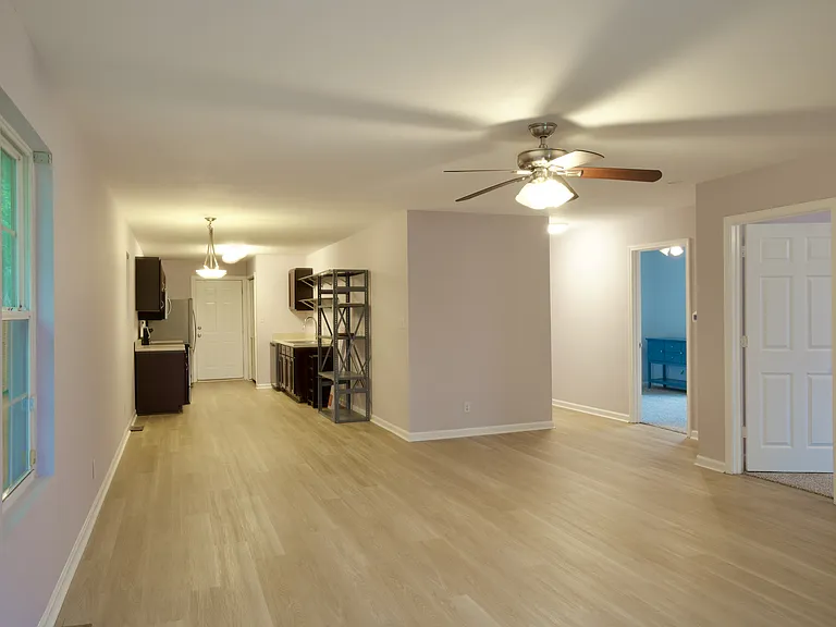 134 Ben Allen Rd — Photo 2
