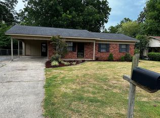 10 Robbye Ln, Searcy, AR 72143