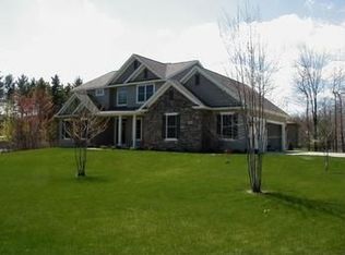 3945 E Morel Ct, Midland, MI 48642