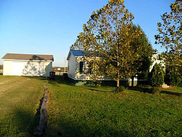 2nd image of 8622 Jade Ln