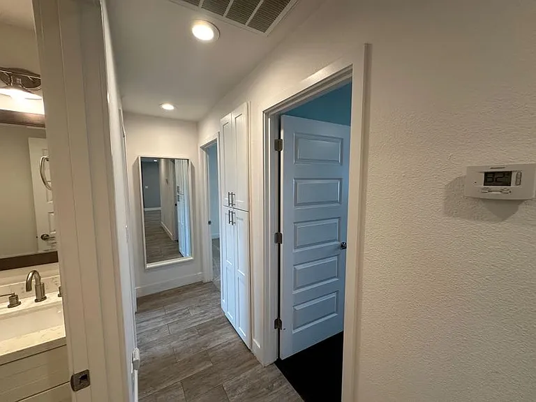 2315 E Marmora St — Photo 27
