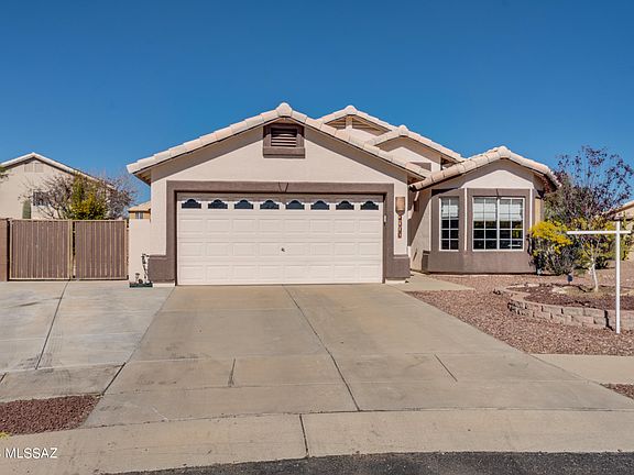 2nd image of 7226 W Kiwi Ln