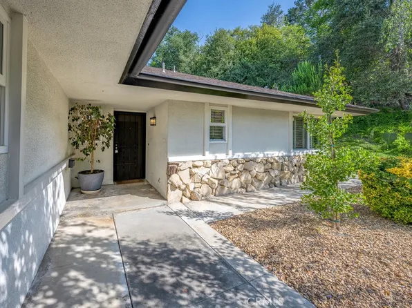 1925 Glencoe Way, Glendale, CA 91208