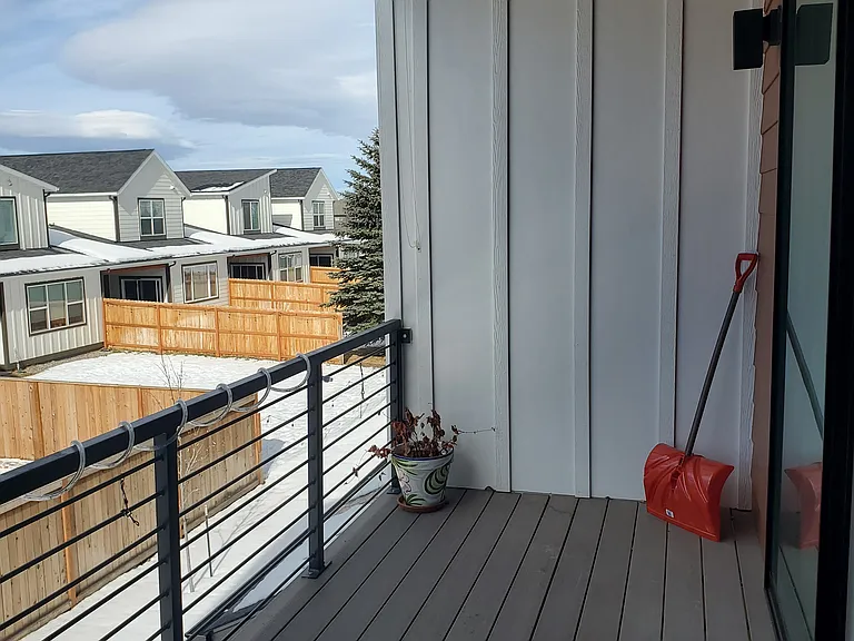 1297 Thomas Dr #202 — Photo 4