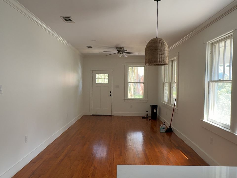 1st image of 2028 Ovid St
