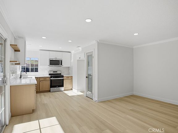 5th image of 7051 Idyllwild Ln