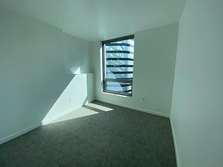 1808 Minor Ave #1401 — Photo 33