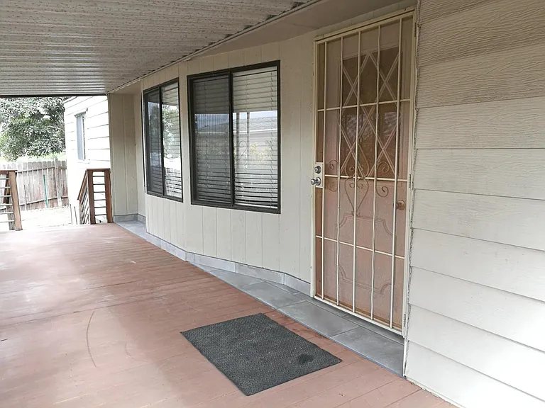 1750 W Citracado Pkwy W #55 — Photo 3