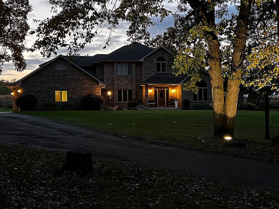 2nd image of 22581 Campfire Rd