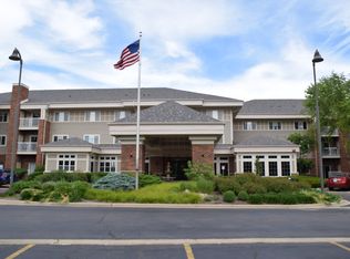 801 N McLean Blvd APT 258, Elgin, IL 60123