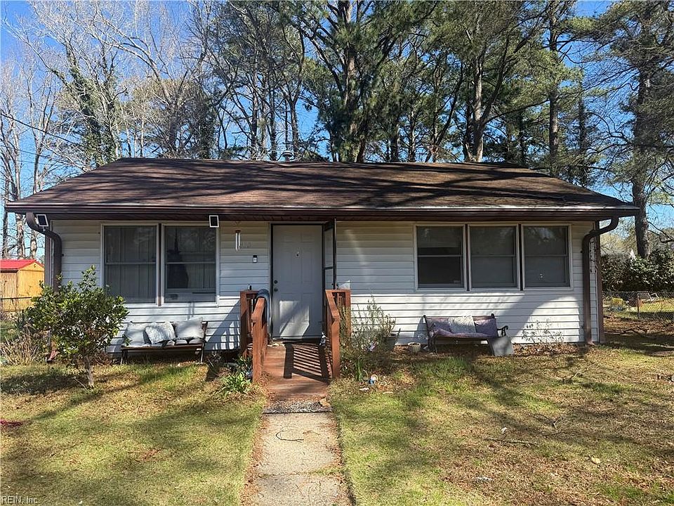 1st image of 2410 Payne Rd