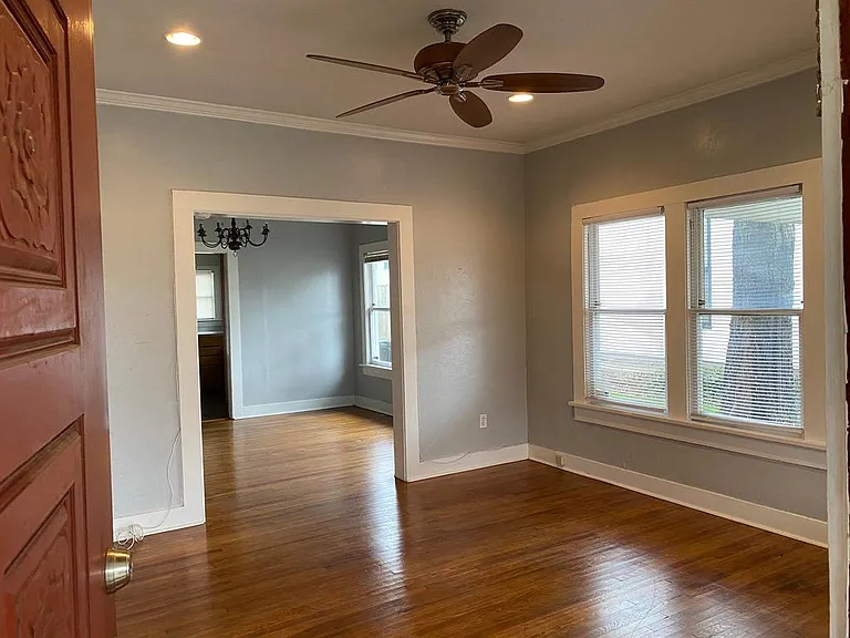 5125 Birchman Ave — Photo 2