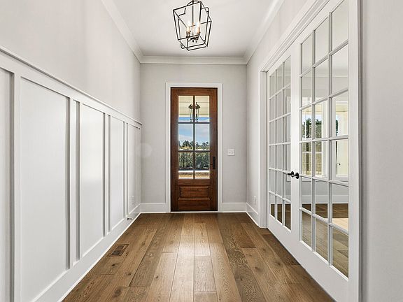 4th image of 9004 Penny Rd