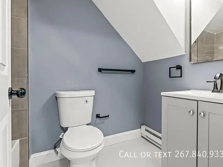 6401 Saybrook Ave #D — Photo 10