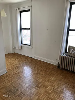 Rented by MNS | media 19