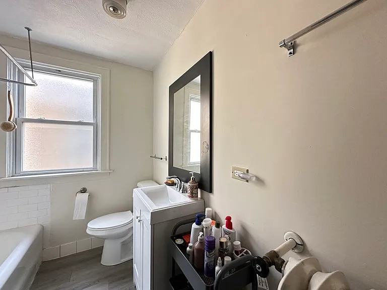 733 Elm St #403 — Photo 19
