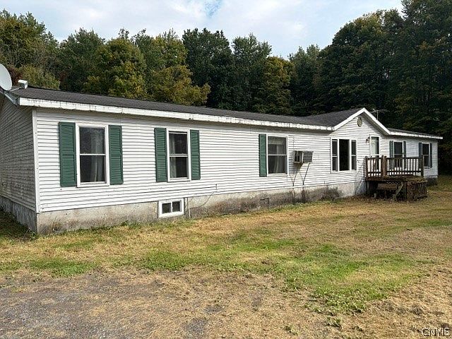 2nd image of 9600 Powers Rd