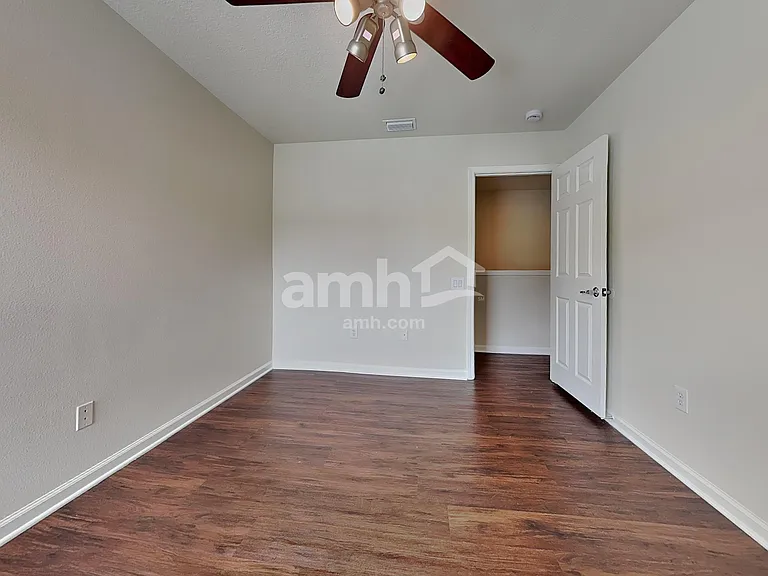 10204 Red Currant Ct — Photo 12
