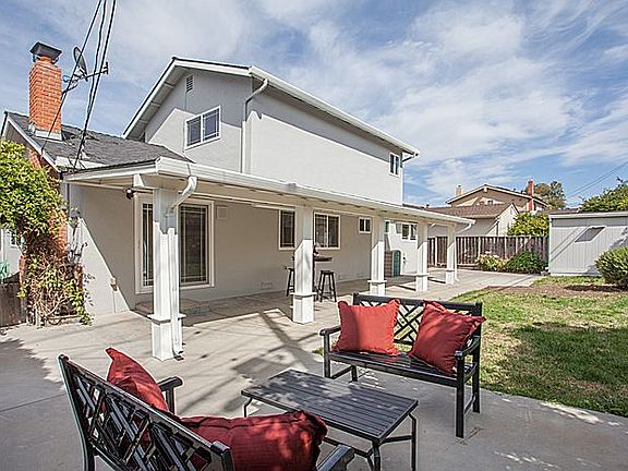 3rd image of 3931 Yerba Buena Ave