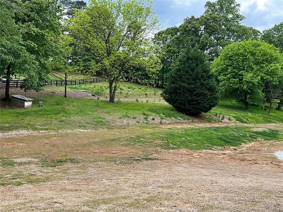 1st image of 13974 Freemanville Rd