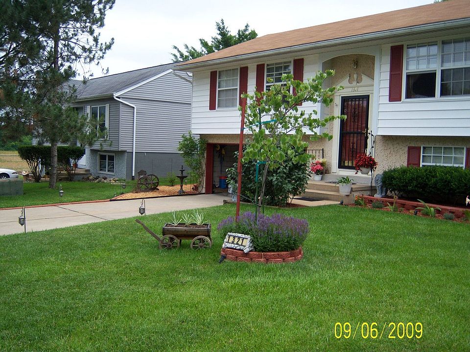 Front Yard 01
