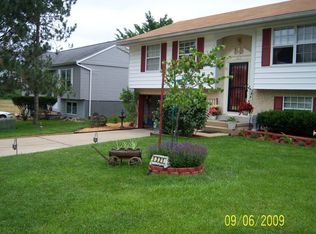 1321 Floradora Dr, Belleville, IL