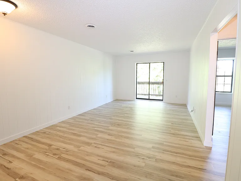 122 Fairway Ave #124 — Photo 7