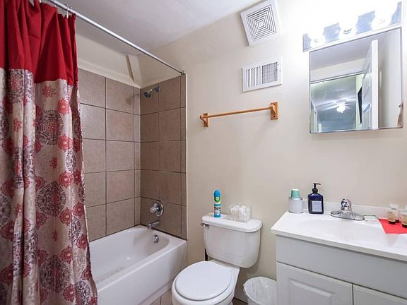 Bathroom on upper level