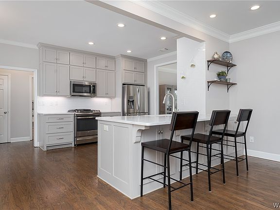 4th image of 1356 Greystone Dr