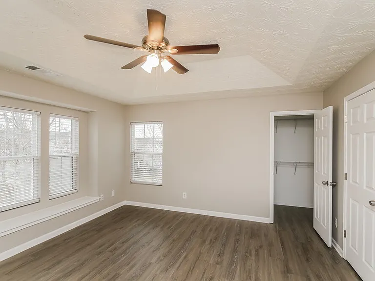 203 Silver Spring St — Photo 9