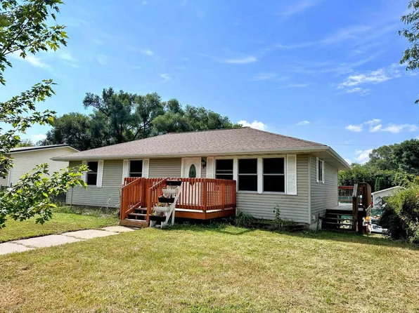 1205 South Wacouta Avenue, Prairie Du Chien, WI 53821