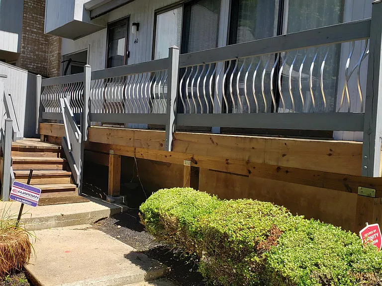 40 Peachtree Ct — Photo 1