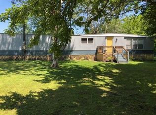 15714 E Spring Lake Rd, Valders, WI 54245