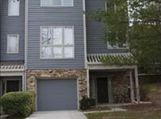 19 Chasemount Ct, Baltimore, MD 21209