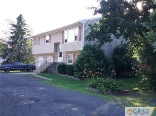 681 Adams Ln, North Brunswick, NJ 08902