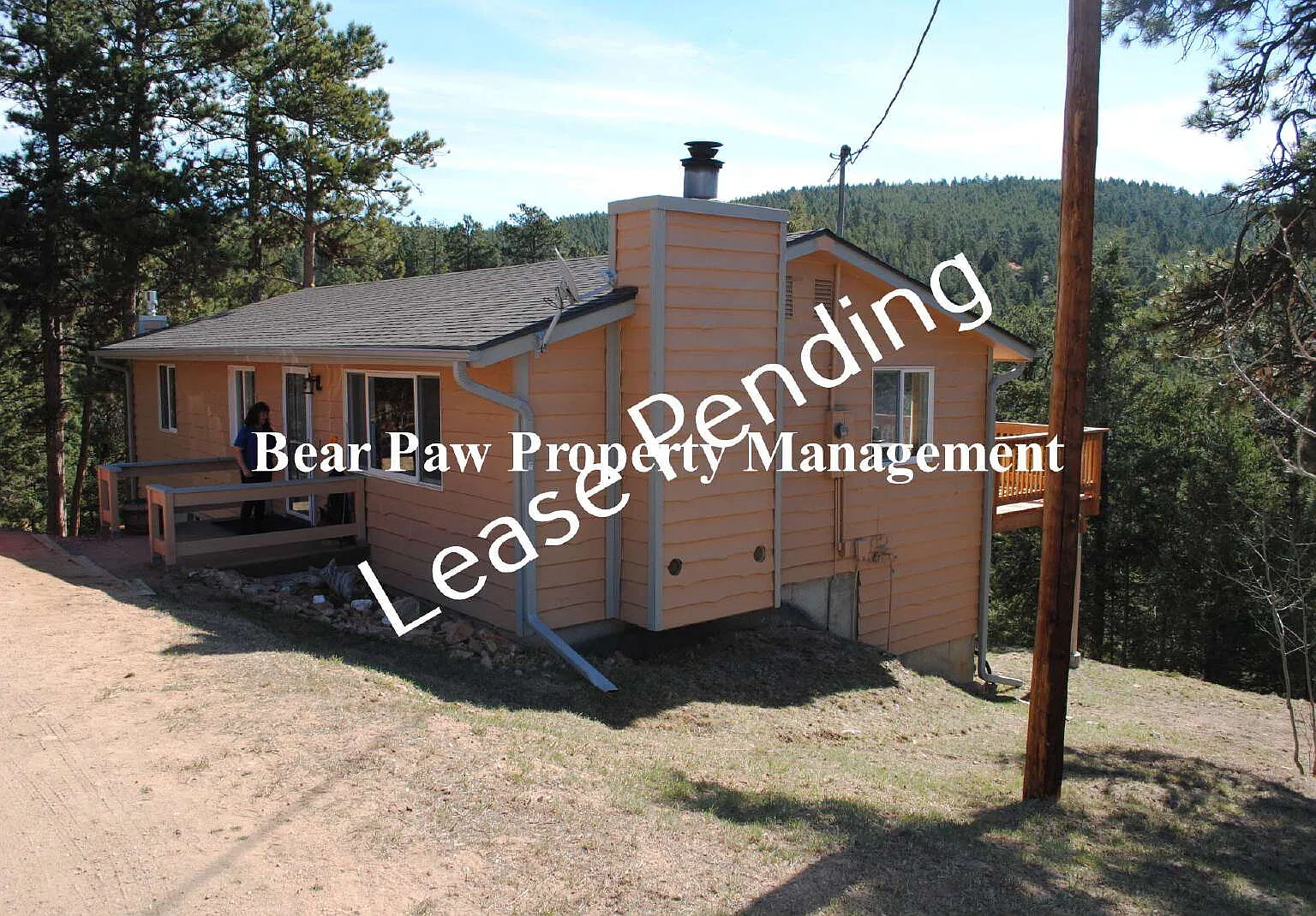 3 bed, 2.0 bath, 2000 sqft, $2,575 — Photo 1