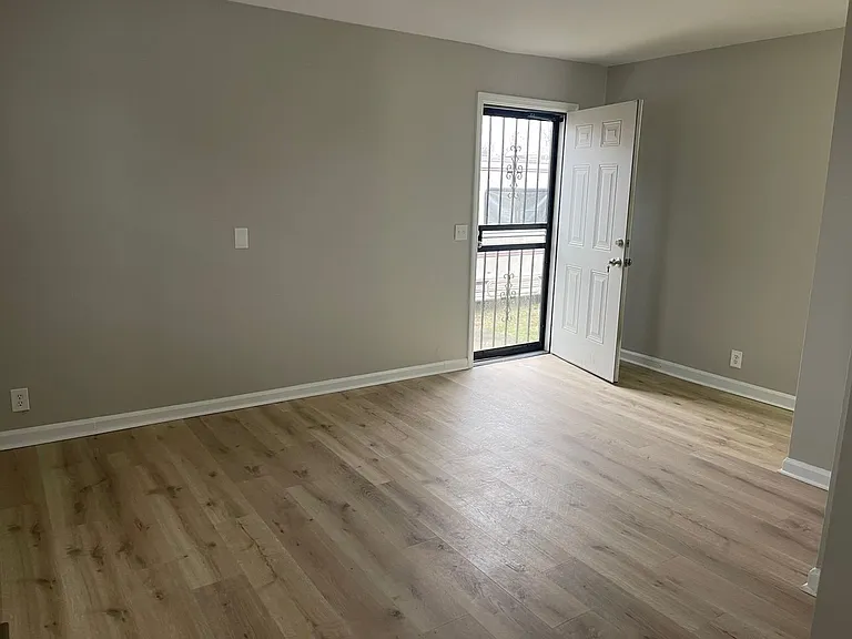 3540 Albee Dr — Photo 8