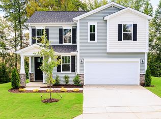 279 Providence Creek Dr, Fuquay Varina, NC 27526