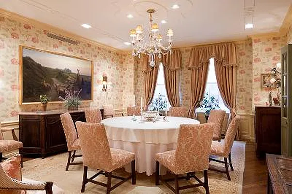 Sold by Corcoran | media 23