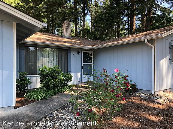 5th image of 8414 Lake Forest Dr SE