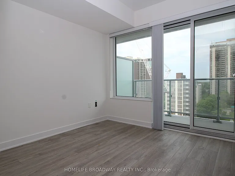 99 Broadway Ave #903 — Photo 8