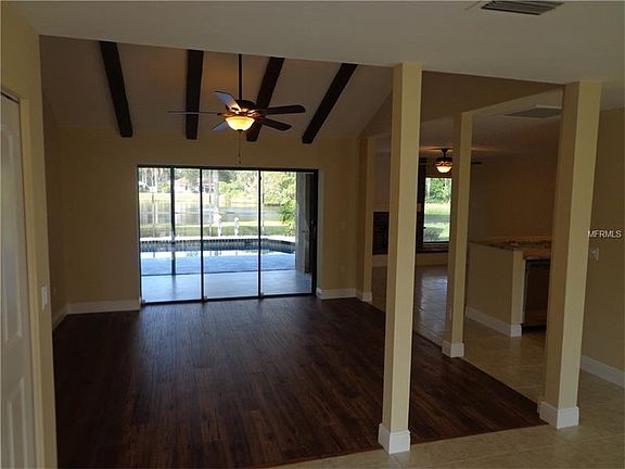 2nd image of 1820 Orangewood Ln