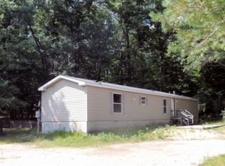 883 N Centerline Rd, White Cloud, MI 49349