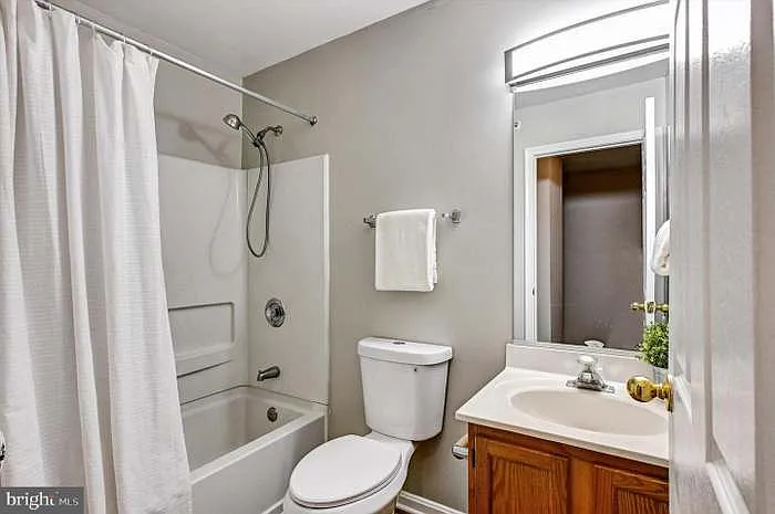 4954 Lockard Dr — Photo 5